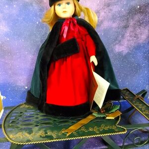 VTG Seymour Mann Connoisseur Collection 17" Porcelain Doll mcmxcvii With Sledge
